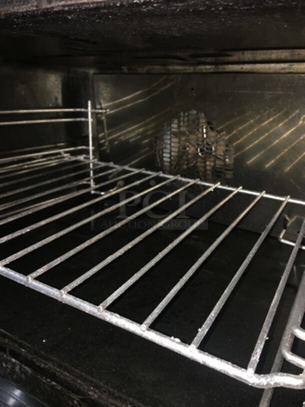 Moffat Turbofan Countertop Convection Oven! All Stainless Steel! With View Through Door! - Image 9 of 10