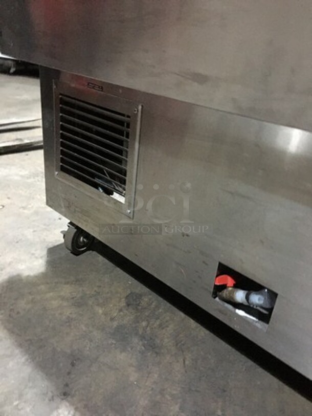 Vollrath Commercial Refrigerated Cold Pan! With Sneeze Guard! All Stainless Steel! With Lowering Prep/Serve Line! Model M3616500001EFA Serial B33600510731002! 120V 1Phase! On Commercial Casters! - Image 8 of 10