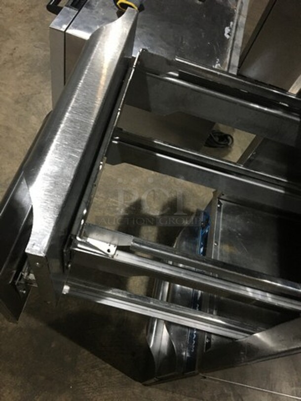 WOW! LATE MODEL 2016! Alto Shaam Commercial Countertop 2 Drawer Food Warmer! All Stainless Steel! Model 5002DN Serial 1719718000! 120V 1Phase! - Image 6 of 9