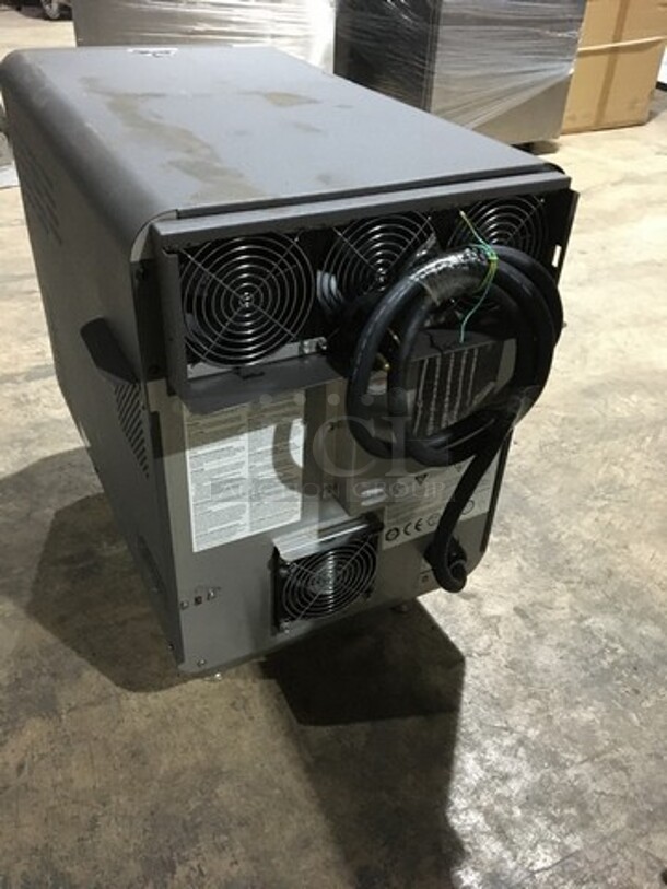 2014 Turbo Chef Commercial Rapid Cook Oven! Model NGO Serial NGOD11491! 208/240V 1 Phase! On Legs! - Image 4 of 7