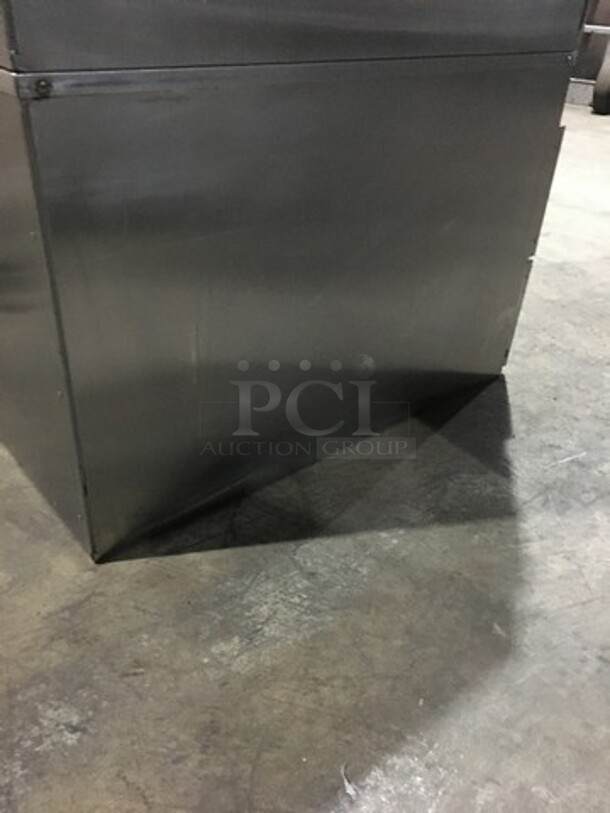 SWEET! LATE MODEL 2015! Alto Shaam Commercial Countertop 2 Drawer Food Warmer! All Stainless Steel! Model 5002DN Serial 1621396000! 120V 1Phase! - Image 4 of 9