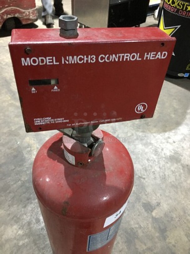 Kitchen Knight II Restaurant Fire Suppression System! With Control Box! - Image 4 of 5