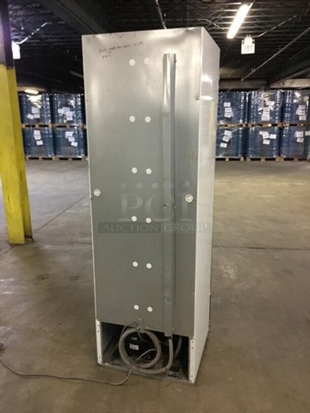 Master Bilt Commercial Single Door Reach In Refrigerator Merchandiser! With Poly Coated Racks! Model BGR14R Serial RA100398! 115V 1Phase! - Image 3 of 8