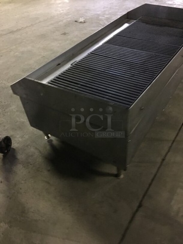 All Stainless Steel Natural Gas Powered Char Broiler Grill! With Back & Side Splashes! On Legs! - Image 4 of 9