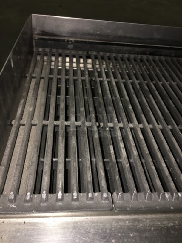 All Stainless Steel Natural Gas Powered Char Broiler Grill! With Back & Side Splashes! On Legs! - Image 6 of 9