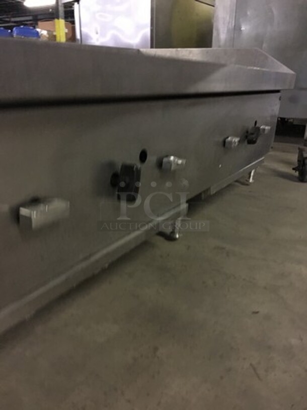 All Stainless Steel Natural Gas Powered Char Broiler Grill! With Back & Side Splashes! On Legs! - Image 8 of 9