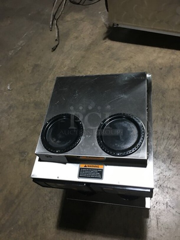 Bunn Commercial Countertop Dual Coffee Brewing Machine! Axiom Series! With 4 Coffee Pot Warming Stations! All Stainless Steel! Model AXIOM2/2TWIN Serial AXTN014121! 120/208/240V! 1Phase! On Legs! - Image 5 of 9