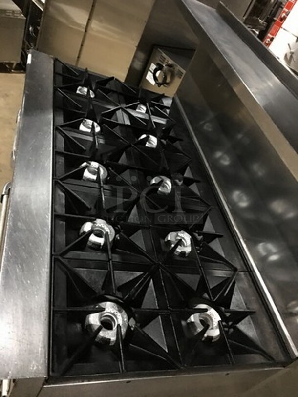 Beautiful! Vulcan Commercial Natural Gas Powered 10 Burner Stove! With 2 Ovens Underneath! With Backsplash& Overhead Salamander Shelf! All Stainless Steel! On Casters! - Image 5 of 12