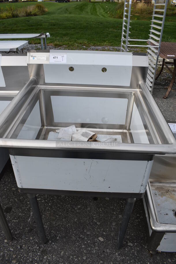 BRAND NEW SCRATCH AND DENT! Steelton Stainless Steel Commercial Single Bay Sink. 29.5x30x43