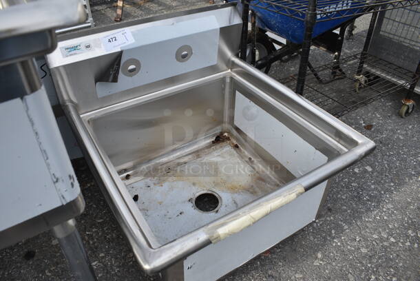 BRAND NEW SCRATCH AND DENT! Regency Stainless Steel Commercial Single Bay Sink. Does Not Come w/ Legs. 28x28x26 - Image 3 of 3