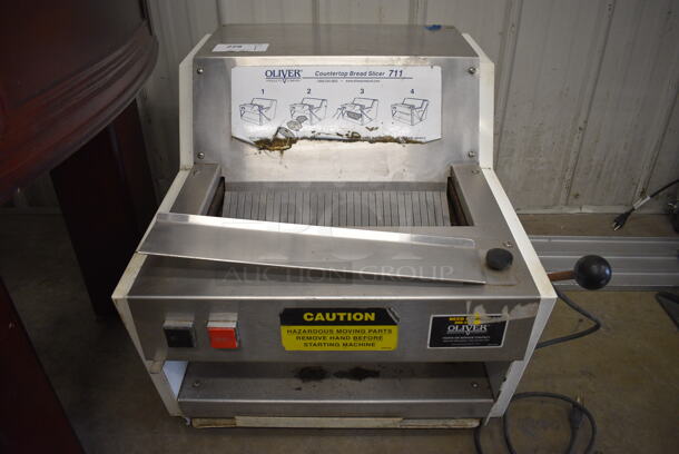SWEET! Oliver Model 711 Metal Commercial Countertop Bread Loaf Slicer. 115 Volts, 1 Phase. 26x29x22. Tested and Working!