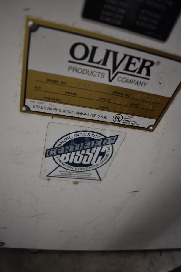 SWEET! Oliver Model 711 Metal Commercial Countertop Bread Loaf Slicer. 115 Volts, 1 Phase. 26x29x22. Tested and Working! - Image 7 of 7