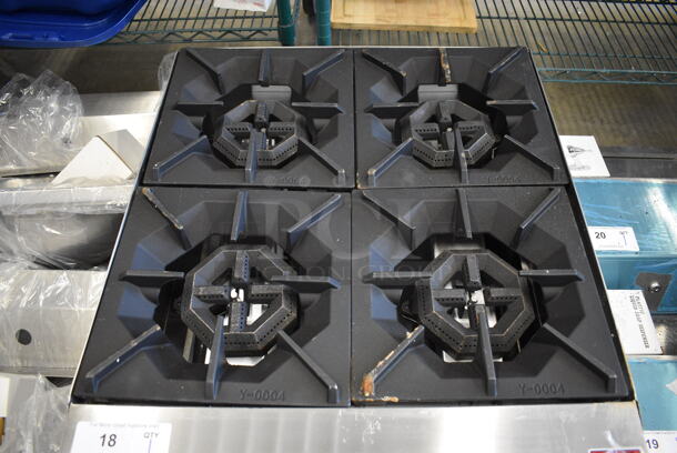 BRAND NEW SCRATCH AND DENT! Avantco Model ATHP-24-4Stainless Steel Commercial Countertop Natural Gas Powered 4 Burner Range. 100,000 BTU. 24x27.5x13 - Image 4 of 7