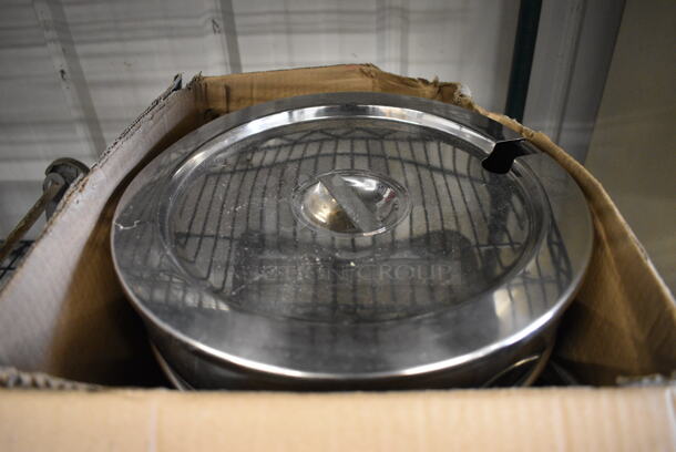 IN ORIGINAL BOX! Stainless Steel 11 Quart Chafer. 11.5x14x15 - Image 1 of 3