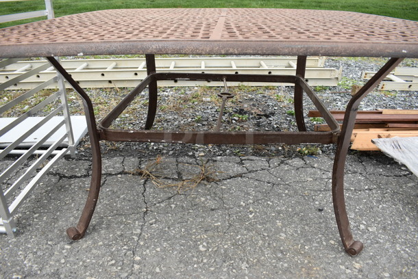 Metal Patio Table. 59x59x30 - Image 4 of 4