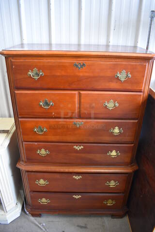 Wood Pattern 6 Drawer Dresser. 38x18x58