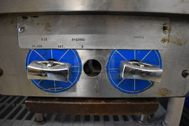 Stainless Steel Commercial Countertop Natural Gas Powered 2 Burner Range. 20,000 BTU. 12x27.5x11 - Image 3 of 5