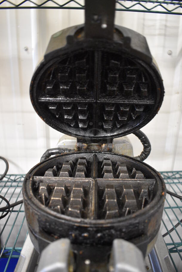 Waring Commercial Countertop Waffle Press. 10x17x9.5 - Image 4 of 5
