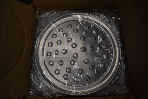 72 BRAND NEW IN BOX! Winco APZN-10 Aluminum Wide Rim Pizza Tray w/ Nibs. 10x10. 72 Times Your Bid! - Image 1 of 5