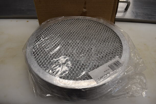 24 BRAND NEW IN BOX! Adcraft Metal Mesh Pizza Pans. 8x8. 24 Times Your Bid!