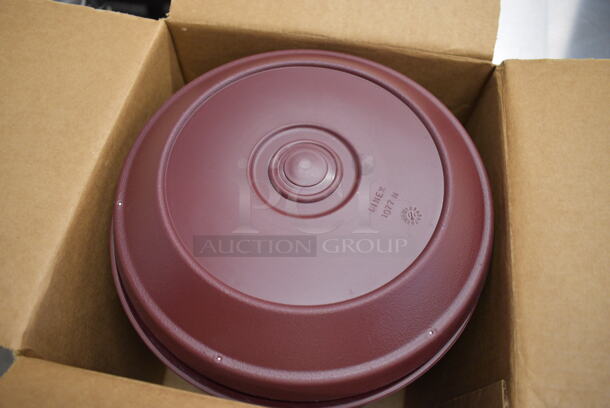 12 BRAND NEW IN BOX! Carlisle Dinex Insulated Cranberry Plate. 9.5x9.5x1.5. 12 Times Your Bid! - Image 3 of 5