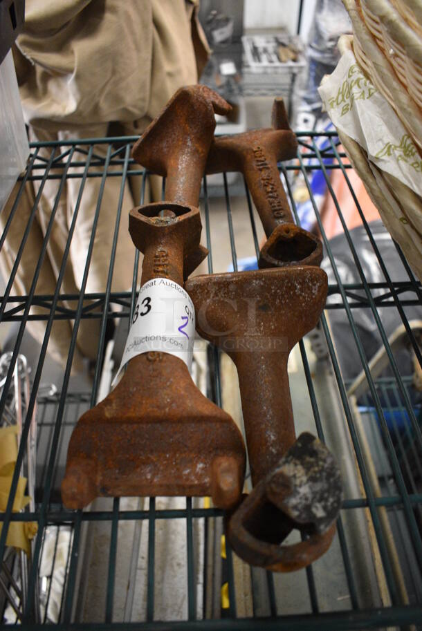 4 Metal Units. 4x3x8. 4 Times Your Bid! - Image 1 of 2