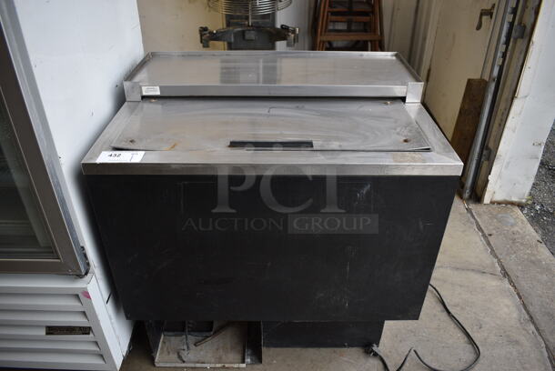 NICE! Beverage Air Model GF34L Stainless Steel Commercial Back Bar Cooler. Does Not Come w/ a Compressor. 115 Volts, 1 Phase. 34x26x34