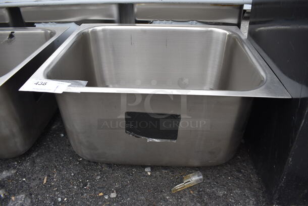 BRAND NEW SCRATCH AND DENT! Stainless Steel Commercial Single Bay Drop In Sink. 22.5x18.5x12