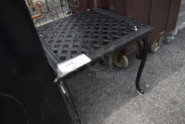 Black Metal Patio End Table. 18x18x18 - Image 3 of 3