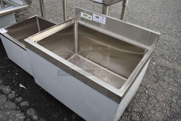 BRAND NEW SCRATCH AND DENT! Regency Stainless Steel Commercial Ice Bin. Does Not Come w/ Legs. 24x18x21 - Image 2 of 3