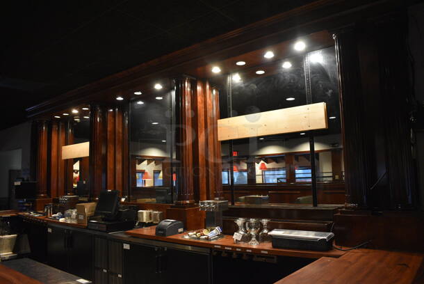 Wood Pattern Bar. Does Not Include Contents or Beer Towers. Does Include Mirrors On Wall. BUYER MUST REMOVE. PCI Will Not Remove and/or Transport This Item. 111x260x43 - Image 6 of 9