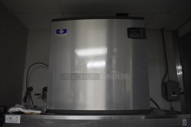 BEAUTIFUL! Manitowoc Model IY1874C-161 Stainless Steel Commercial Ice Machine Head on Manitowoc Model F1300 Stainless Steel Commercial Ice Bin w/ Manitowoc Model ICVD18953-263 Metal Commercial Remote Condenser (on the roof). 115/208-230 Volts, 1 Phase. BUYER MUST REMOVE. 48x39x94 - Image 5 of 12