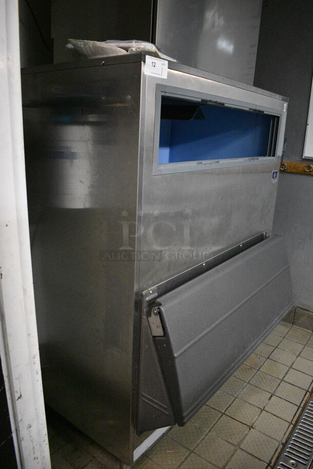 BEAUTIFUL! Manitowoc Model IY1874C-161 Stainless Steel Commercial Ice Machine Head on Manitowoc Model F1300 Stainless Steel Commercial Ice Bin w/ Manitowoc Model ICVD18953-263 Metal Commercial Remote Condenser (on the roof). 115/208-230 Volts, 1 Phase. BUYER MUST REMOVE. 48x39x94 - Image 6 of 12
