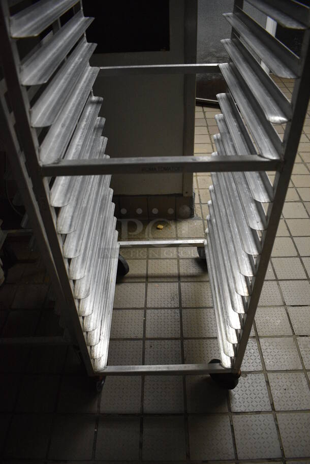 Metal Commercial Pan Transport Rack on Commercial Casters. 20.5x26x69 - Image 4 of 4