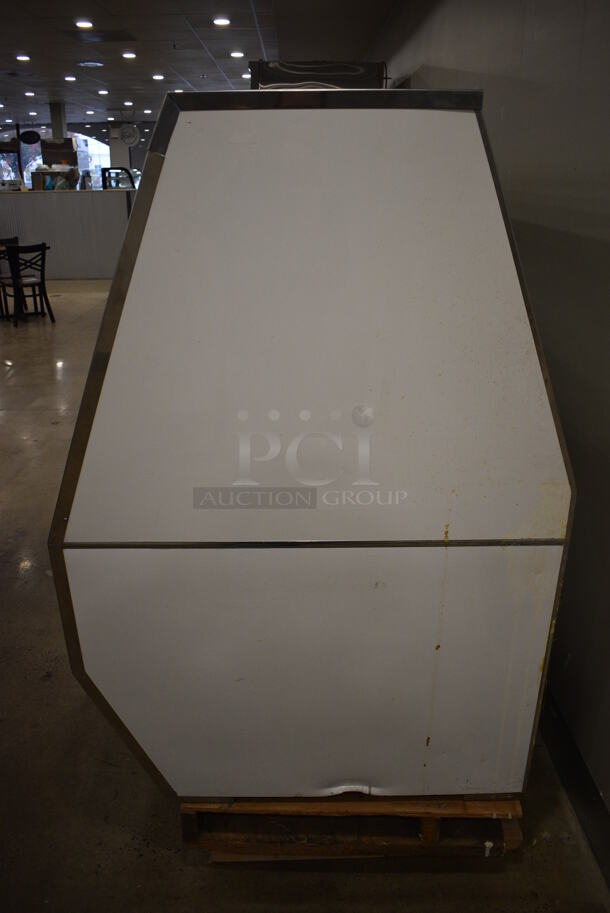 FANTASTIC! McCray Metal Commercial Floor Style Deli Display Case Merchandiser. 133x36x52 - Image 9 of 10