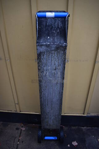 Metal Commercial Portable Oil Shortening Shuttle. 12.5x10x58