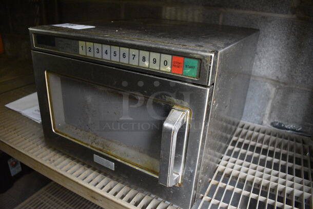 Stainless Steel Commercial Countertop Microwave Oven. 16.5x21x13 - Image 3 of 4