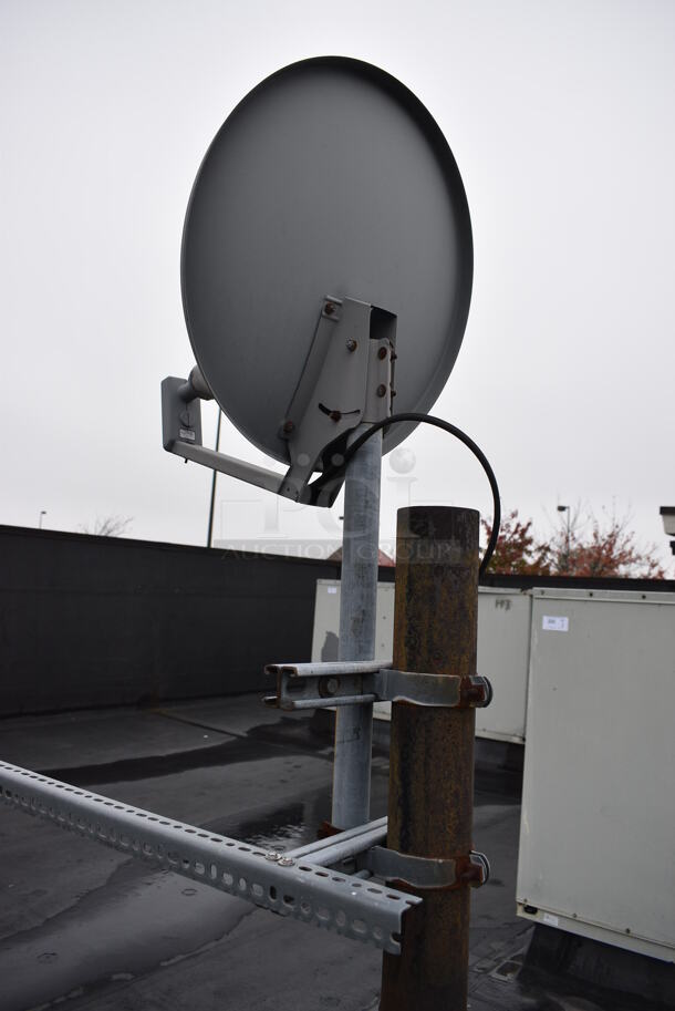 Antenna Dish on Tall Black Mount. BUYER MUST REMOVE. 96x96x82 - Image 5 of 6