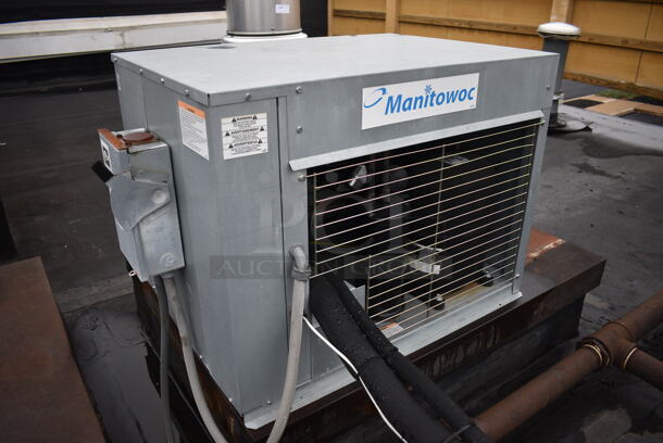 BEAUTIFUL! Manitowoc Model IY1874C-161 Stainless Steel Commercial Ice Machine Head on Manitowoc Model F1300 Stainless Steel Commercial Ice Bin w/ Manitowoc Model ICVD18953-263 Metal Commercial Remote Condenser (on the roof). 115/208-230 Volts, 1 Phase. BUYER MUST REMOVE. 48x39x94 - Image 10 of 12