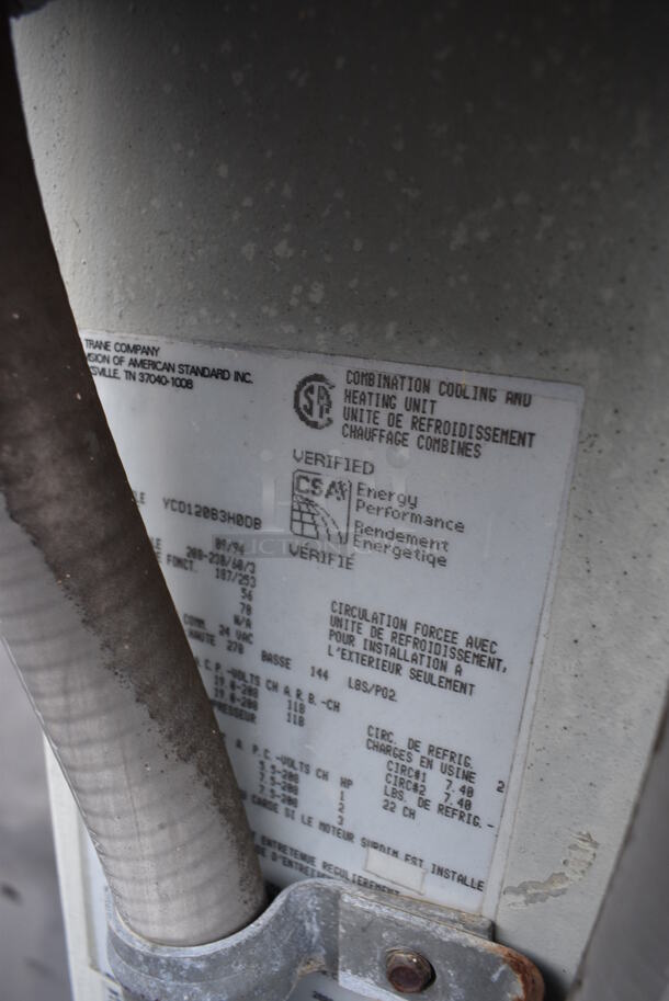 GREAT! Trane Model YCD120B3H0DB Metal Commercial Rooftop Air Conditioner. 208-230 Volts, 3 Phase. BUYER MUST REMOVE. 117x64x49 - Image 5 of 11