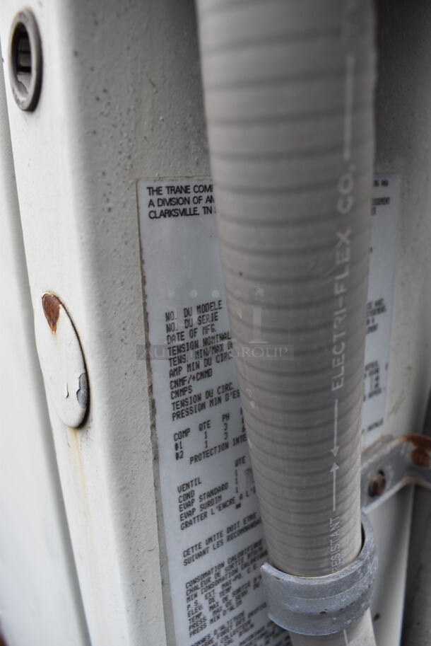 GREAT! Trane Model YCD120B3H0DB Metal Commercial Rooftop Air Conditioner. 208-230 Volts, 3 Phase. BUYER MUST REMOVE. 117x64x49 - Image 7 of 11
