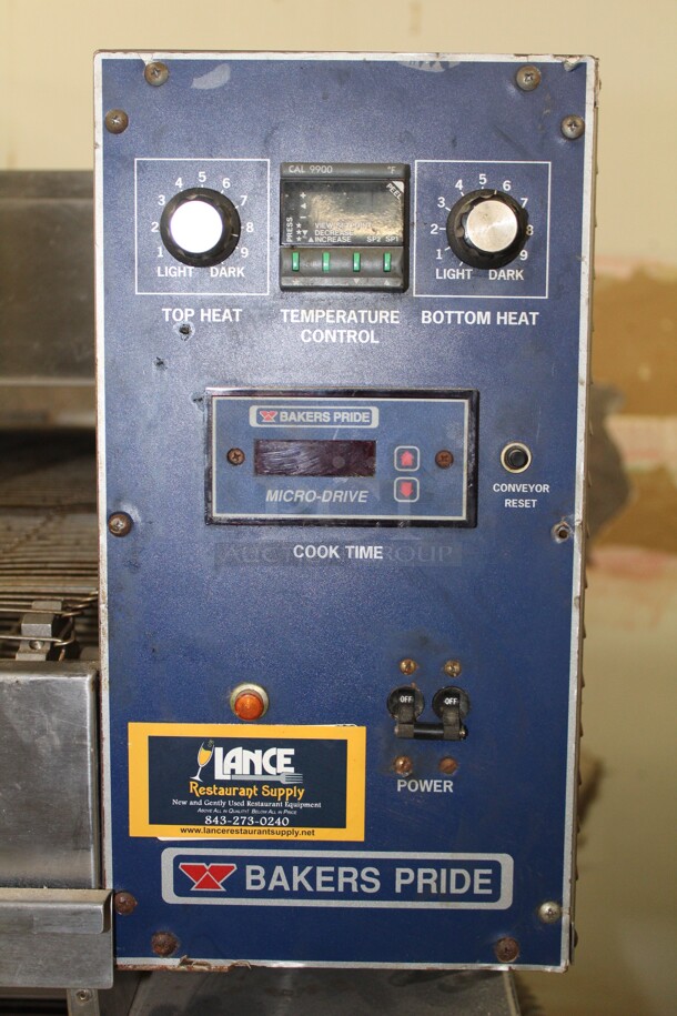 FANTASTIC! Bakers Pride Model AP018 Commercial Stainless Steel Electric Double Conveyor Pizza Oven On Equipment Stand With Commercial Casters. 79x30x59. 115/208V. 3 Phase. Working When Removed! 2X Your Bid! - Image 3 of 10