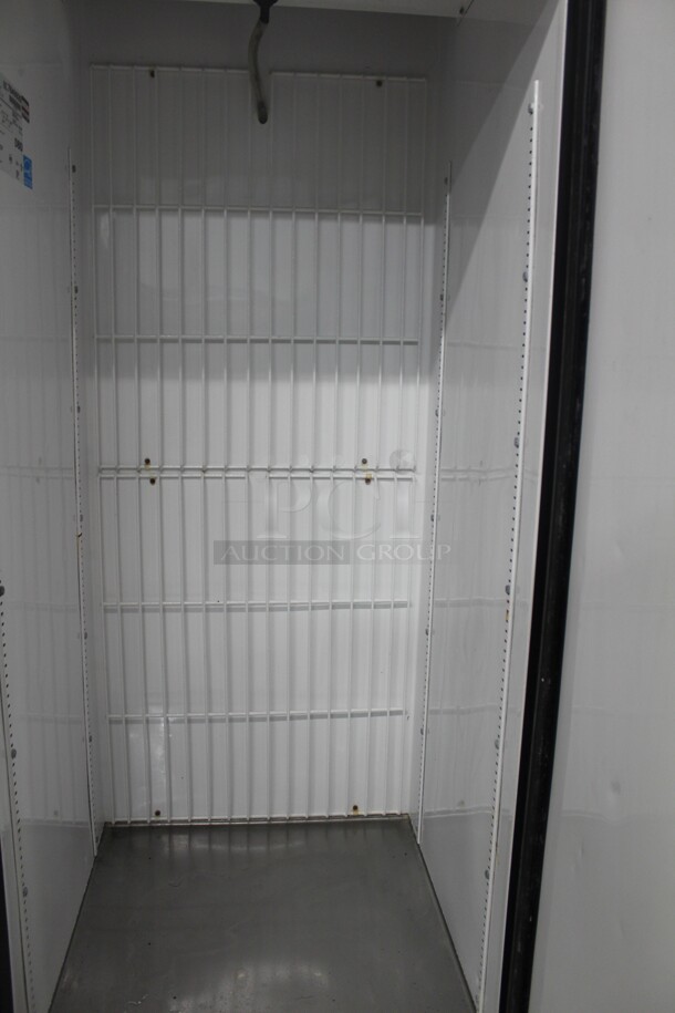 TERRIFIC! True Model T-23F Commercial Stainless Steel Single Door Reach In Freezer On Commercial Casters. 27x30x82. 115V/60Hz. Working When Removed! - Image 2 of 6