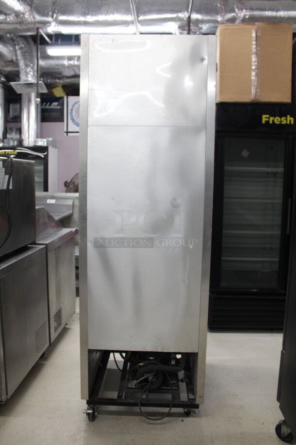 TERRIFIC! True Model T-23F Commercial Stainless Steel Single Door Reach In Freezer On Commercial Casters. 27x30x82. 115V/60Hz. Working When Removed! - Image 5 of 6