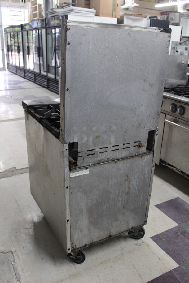 GREAT FIND! Commercial Stainless Steel Natural Gas 4 Burner Range With Oven On Commercial Casters. 24x32x56. Working When Removed!  - Image 6 of 7