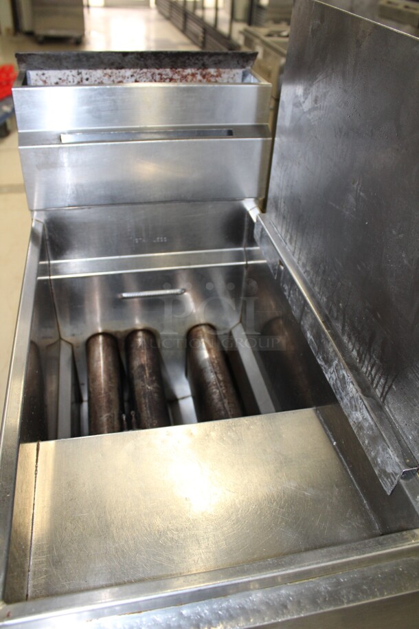 SUPER! Royal Commercial Stainless Steel Natural Gas  Floor Fryer On Commercial Casters With Sidesplash. 15.5x31x44.5. Working When Removed!  - Image 2 of 7