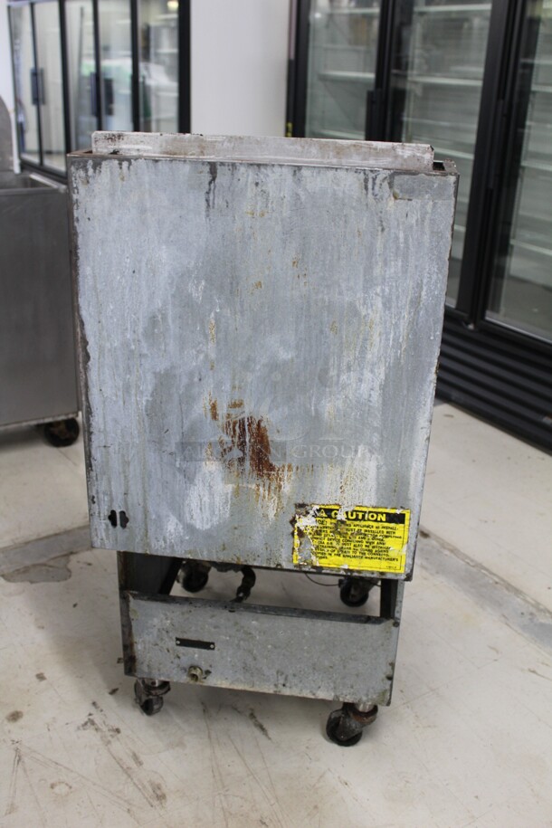 FABULOUS! Vulcan Model EF5 Commercial Stainless Steel Natural Gas 60-70lb Floor Fryer On Commercial Casters. 21x60x46.5. Working When Removed!  - Image 7 of 8