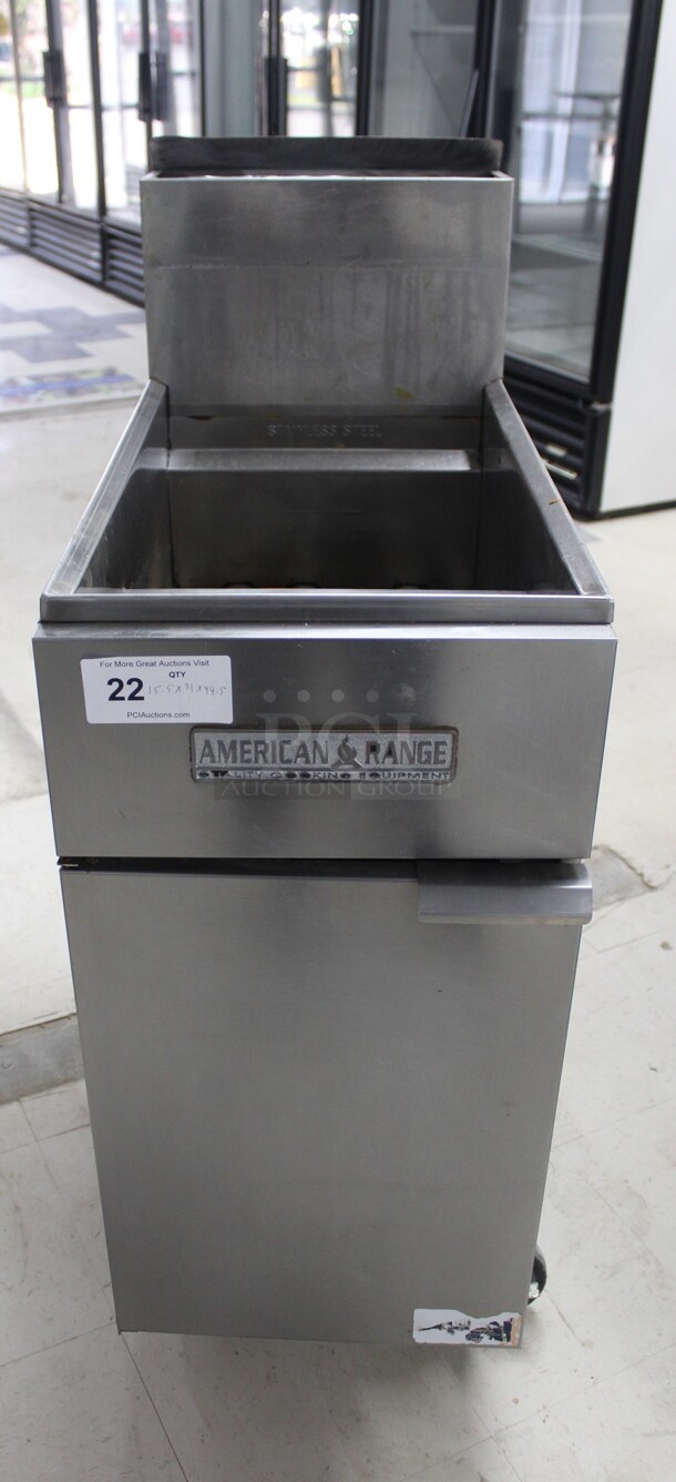 AMAZING! American Range Model AF-35/50 Commercial Stainless Steel Natural Gas 35-50lb Floor Fryer On Commercial Casters. 15.5x31x44.5 Working When Removed! 