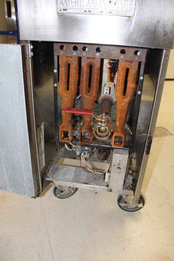 AMAZING! American Range Model AF-35/50 Commercial Stainless Steel Natural Gas 35-50lb Floor Fryer On Commercial Casters. 15.5x31x44.5 Working When Removed!  - Image 3 of 7