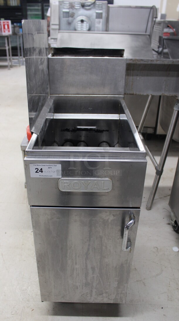 WOW! Royal Commercial Stainless Steel Natural Gas 35-50lb Floor Fryer On Commercial Casters With Sidesplash. 15.5x31x51. Working When Removed!